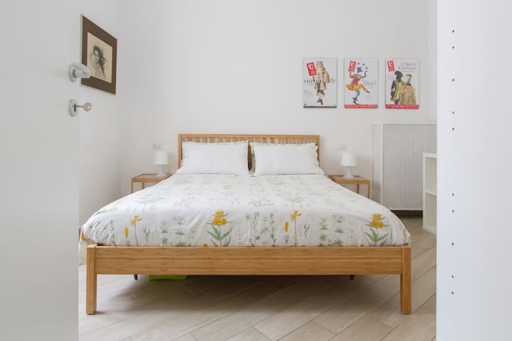 CasaRudy-6pax,2bedrooms/2bathrooms close Station