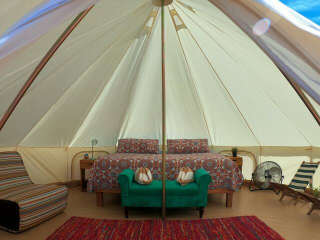 ChiloChill: 6 Cerralvo: Beachfront Glamping