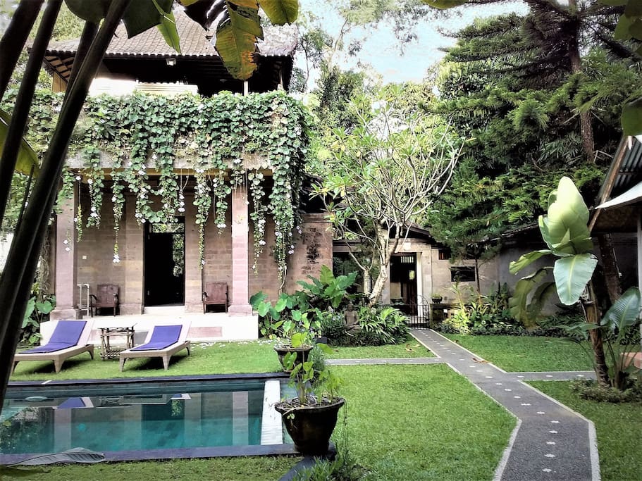 Вилла в нетании. Вилла на барбадосе. Умалас. The jomtien modern pool villa. Банана бич тайланд.