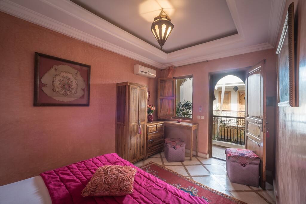 Chambre Rose Mricha