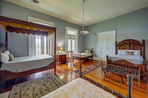Duff Green Suite - The Duff Green Mansion