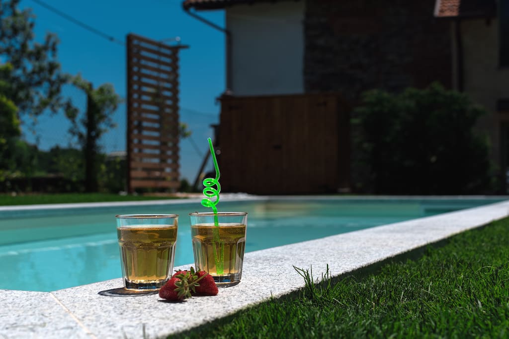 piscina condivisa