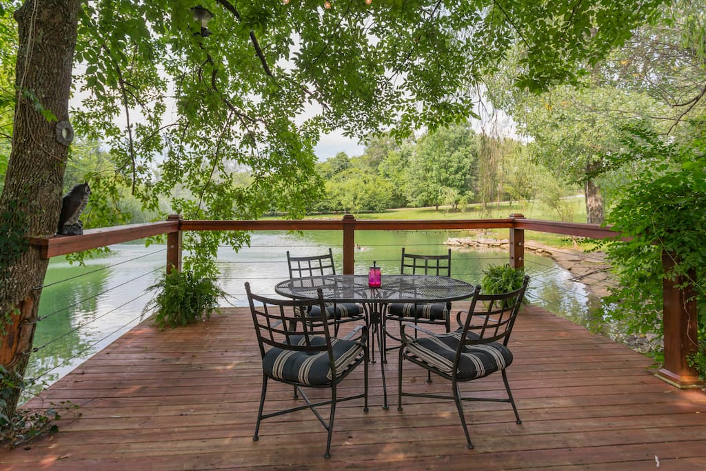 The perfect spot for your morning coffee!