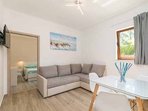 Top performing Airbnb: Apartman STEFANO in Katun Cattuni