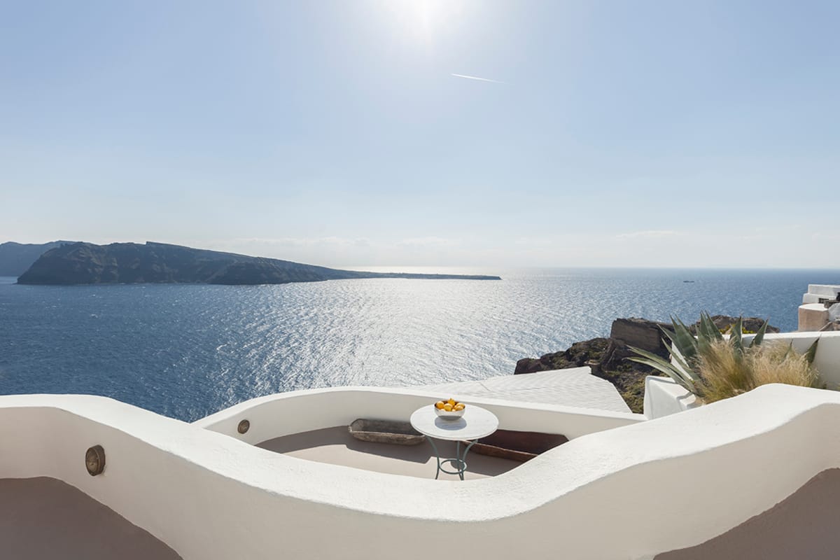 Sunset Cave House Airbnb