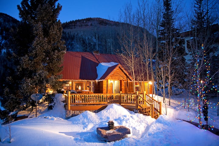 Taos Mountain Chalet