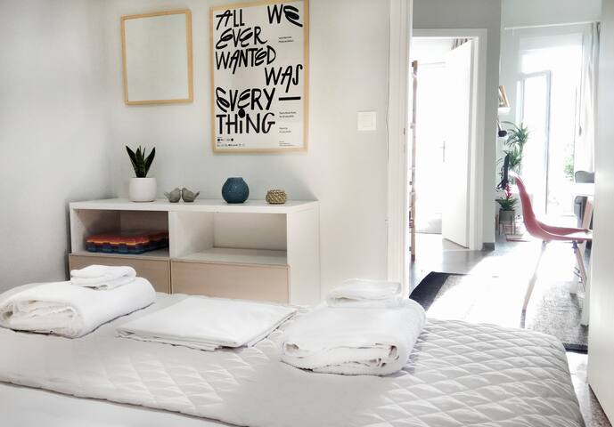 Combo Colorful Flat & Penthouse ❤ Heart of Athens gallery image 4