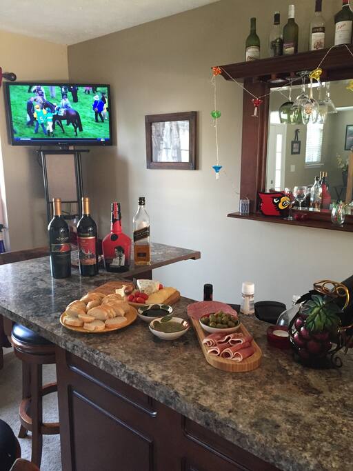 Nice bar area to hang out and socialize.