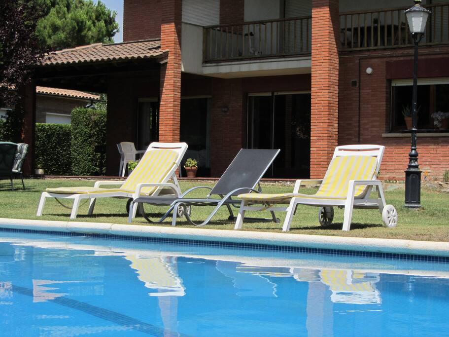 Tumbonas piscina
