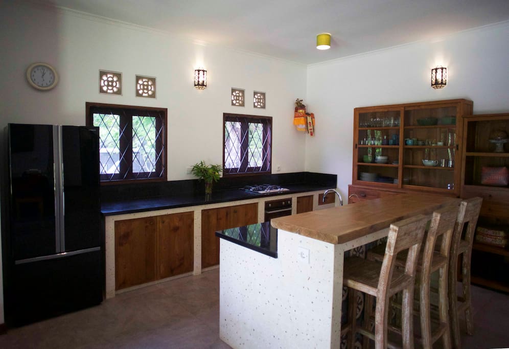 Full service kitchen
