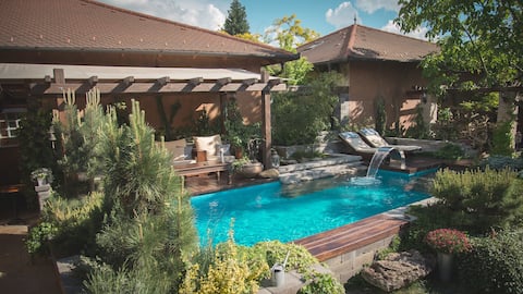 Luxus Wellness Apartman with swimming pool & sauna