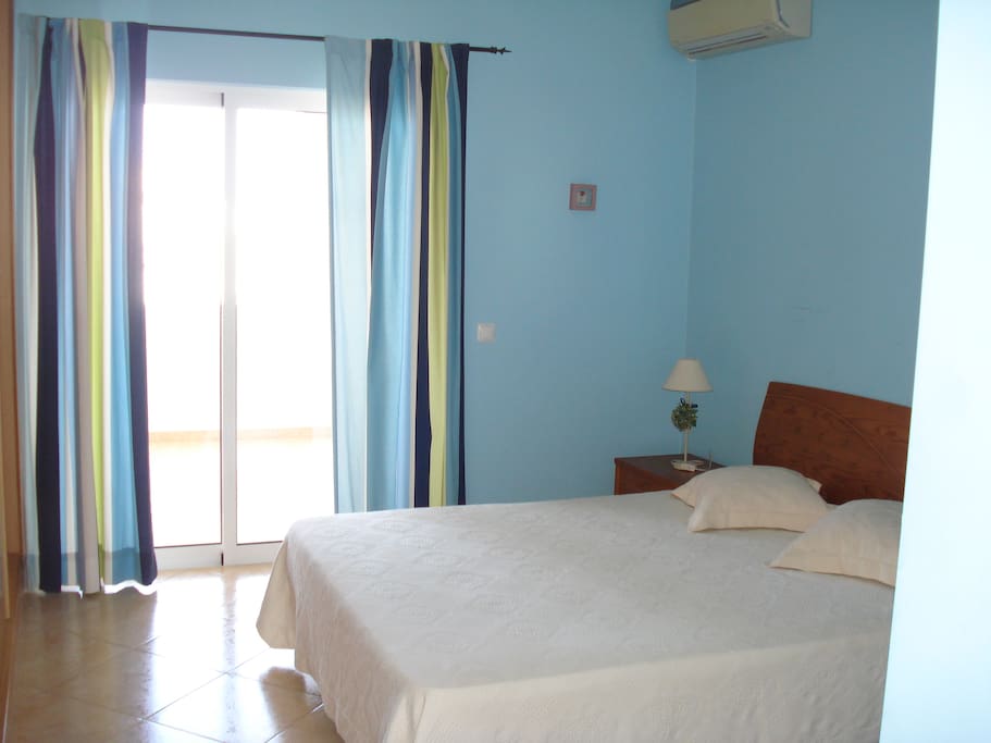 Main room with Wc and terrace, Air conditioner