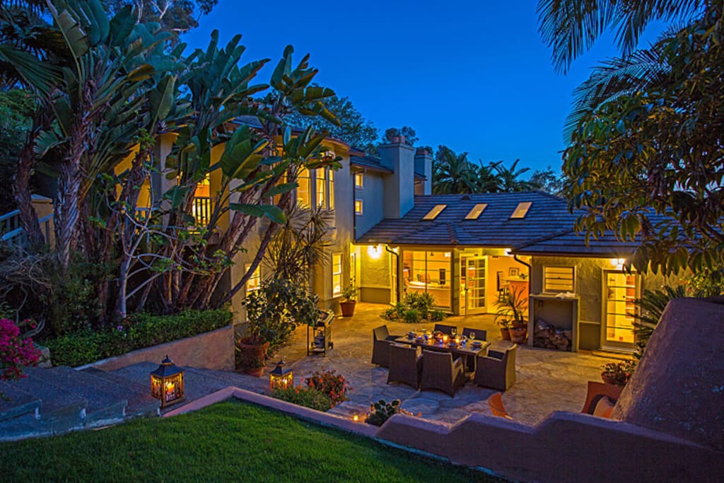 Amazing in-door/out-door entertaining space