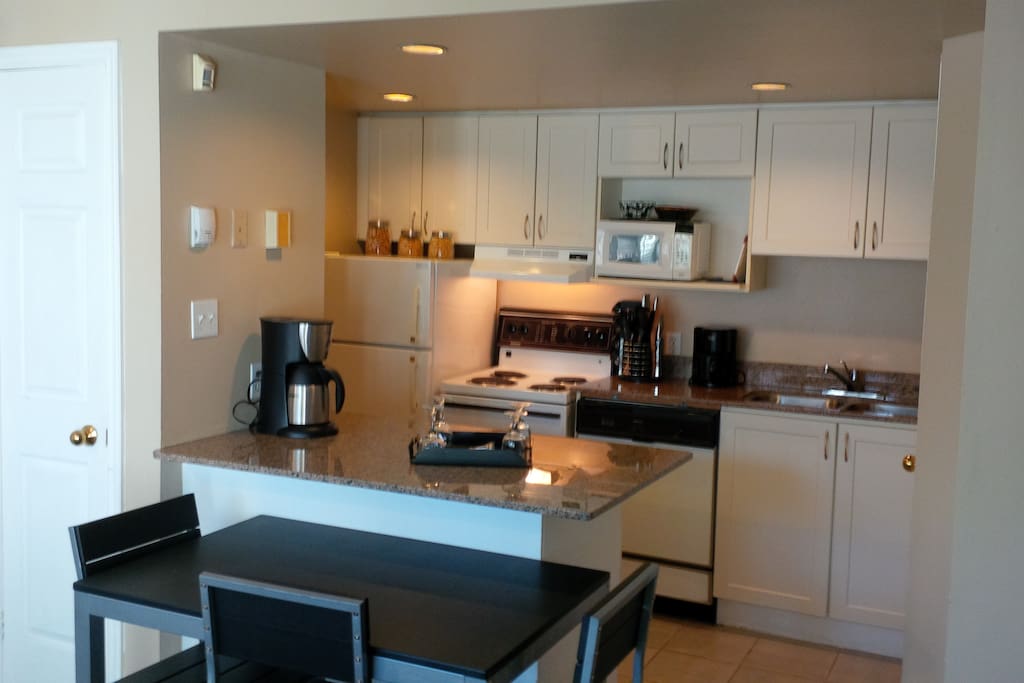 Fully equipped kitchen