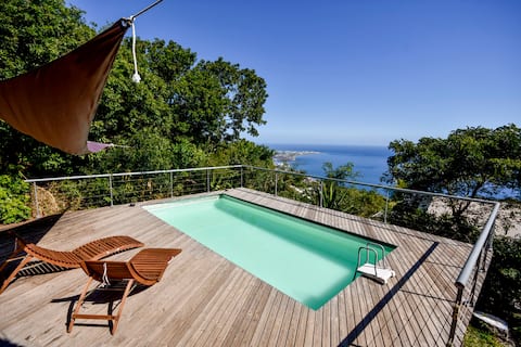 Beautiful villa with character, clinging to the mountain