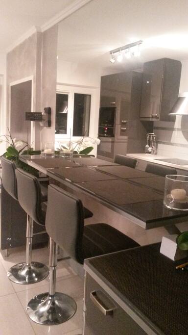 CUISINE EQUIPEE