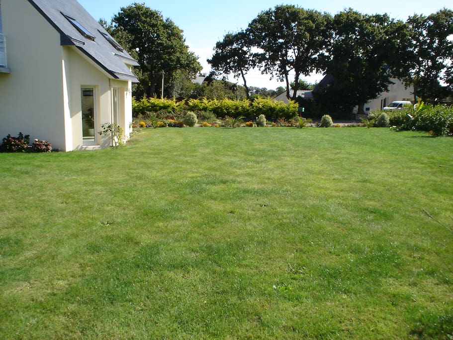 Le jardin (1200 m2)