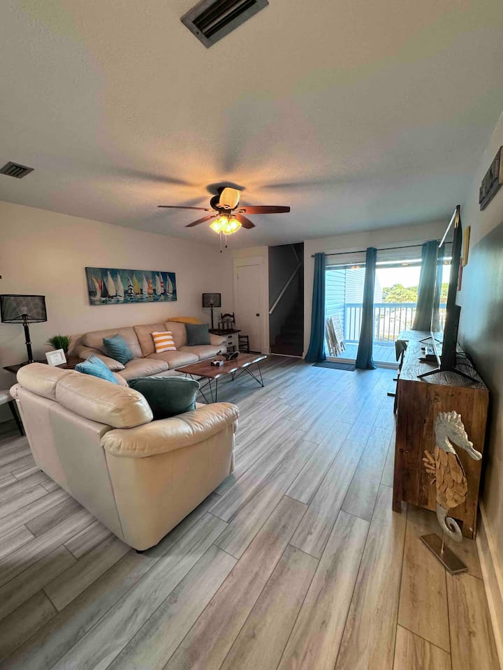 Trust The Journey-beach Condo (Walk To Pier Park) - Panama City Beach, FL