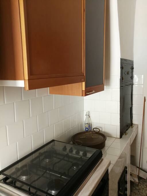 Cucina Tipica del Luogo con camino