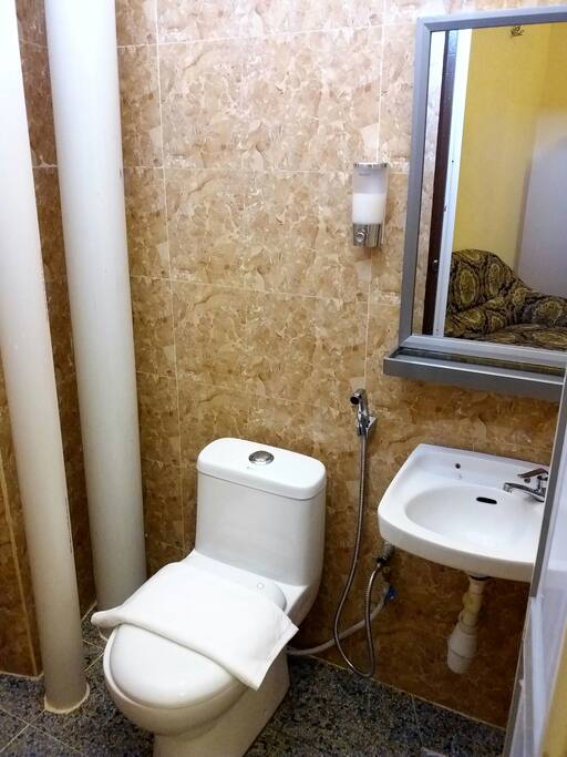 Masterbed Toilet