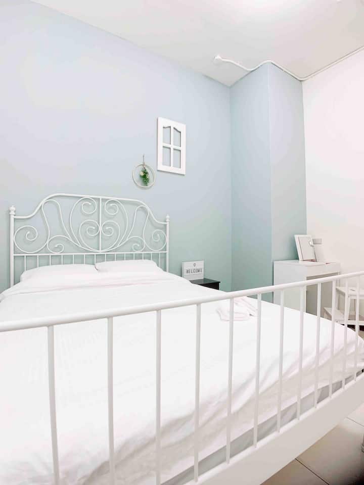 1-2 лица/брачен кревет (широк 150-179 см)