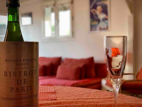 Top Airbnb: The little cottage on the shore - Sea-Garden View in Houlgate