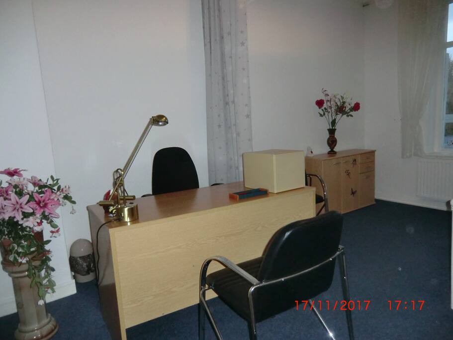 Büro/Schlafraum