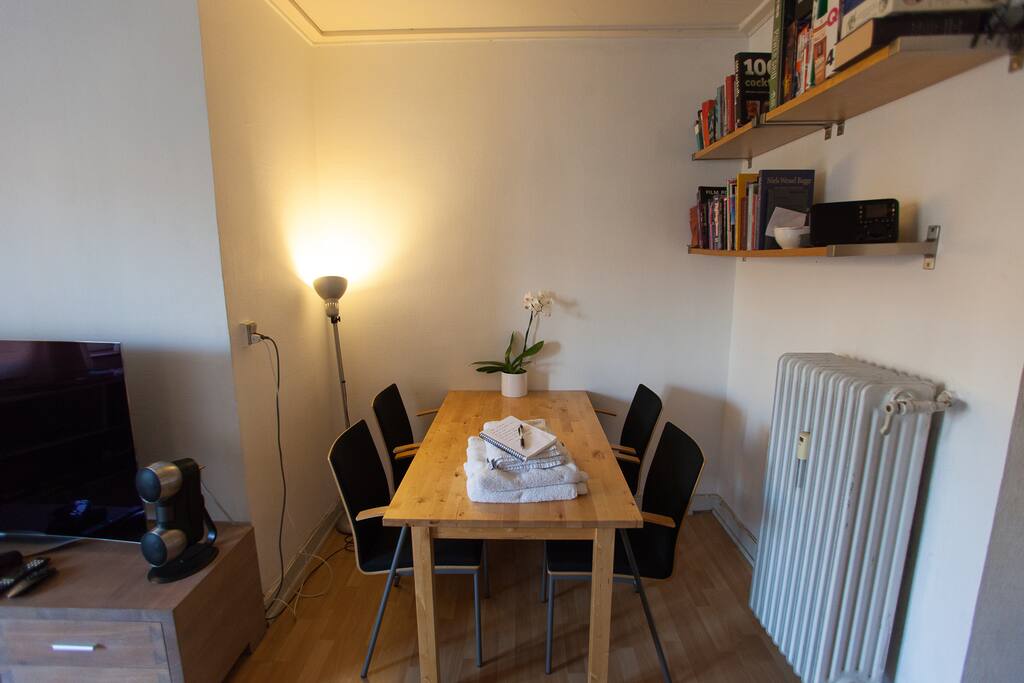 "The dining room"