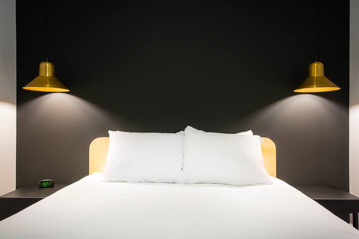 G102-Les Lofts de la Gare – Par Les Lofts Vieux-QC gallery image 4