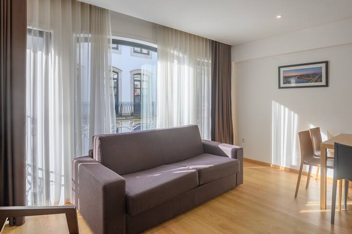 Porto – Northern Star Building gallery image 5