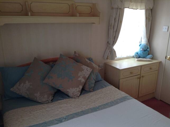 3 Bedroom Static Caravan