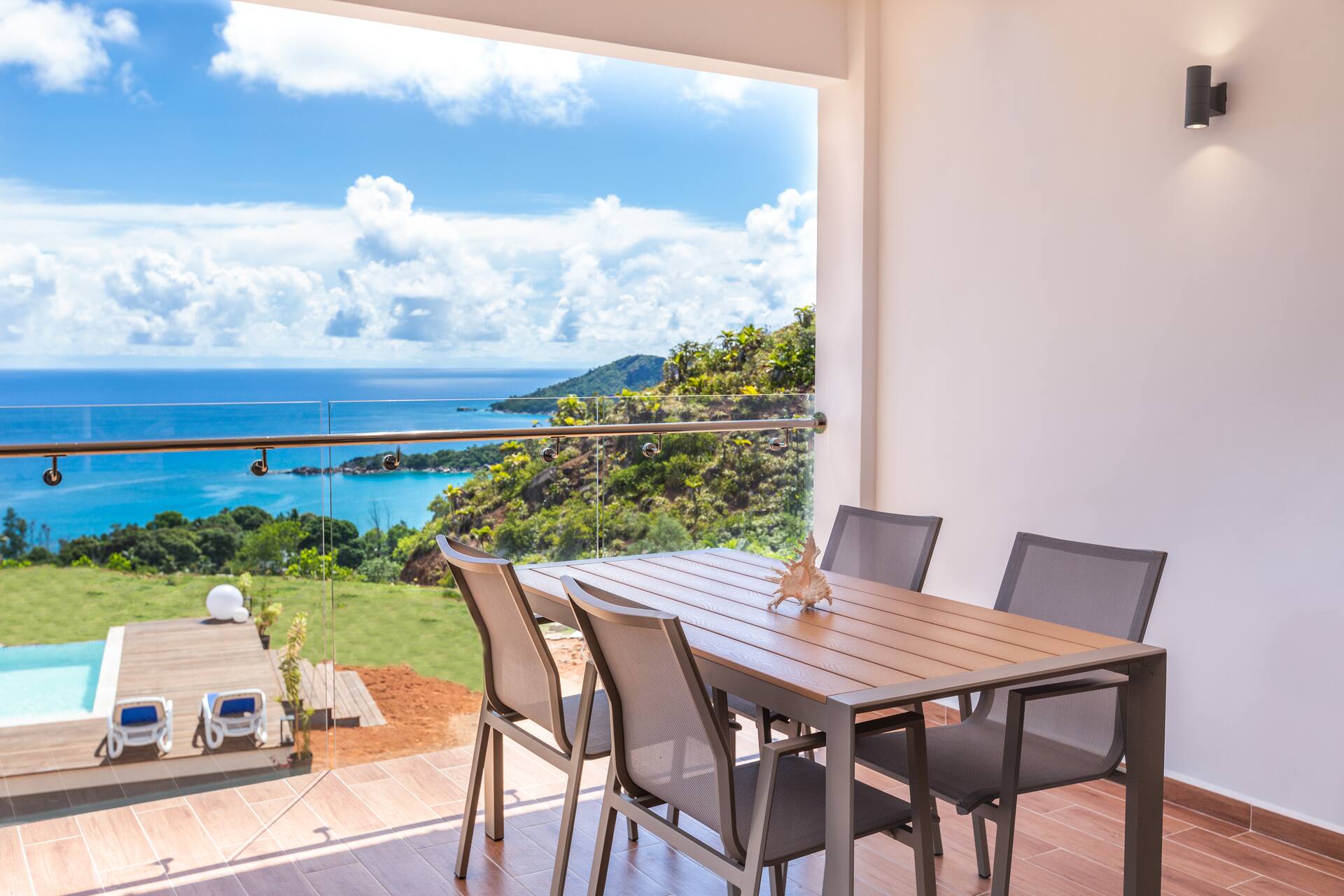 Terrace on Lazio – Room 3