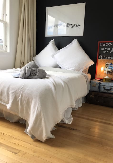 You're cosy boudoir awaits!
