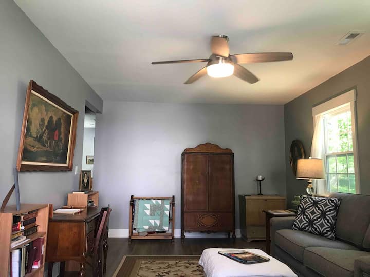 The City Cottage…quiet, Peaceful, And Convenient! - Louisville, KY