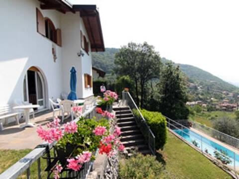 Luxus-Villa with  swimmingpool