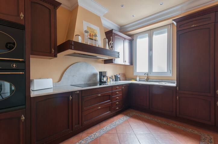 Casa Moratín Dúplex 240m Centro. gallery image 4