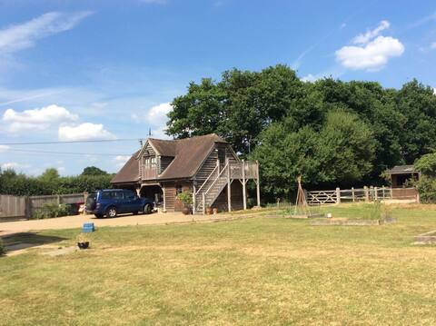 Milland Barn with stunning Sussex views