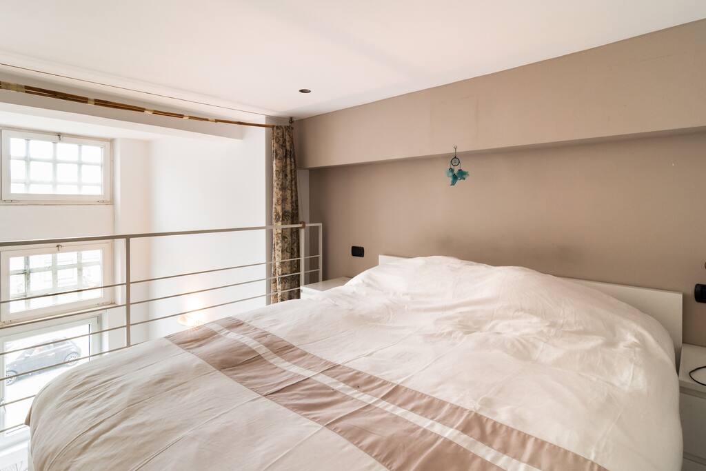 Double bed