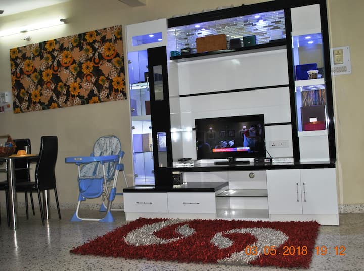 Jain Home- Deluxe 2bhk  Entire Furnished Apartment - Pune