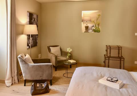 Suite 4 in Maison Madamicella / heated pool