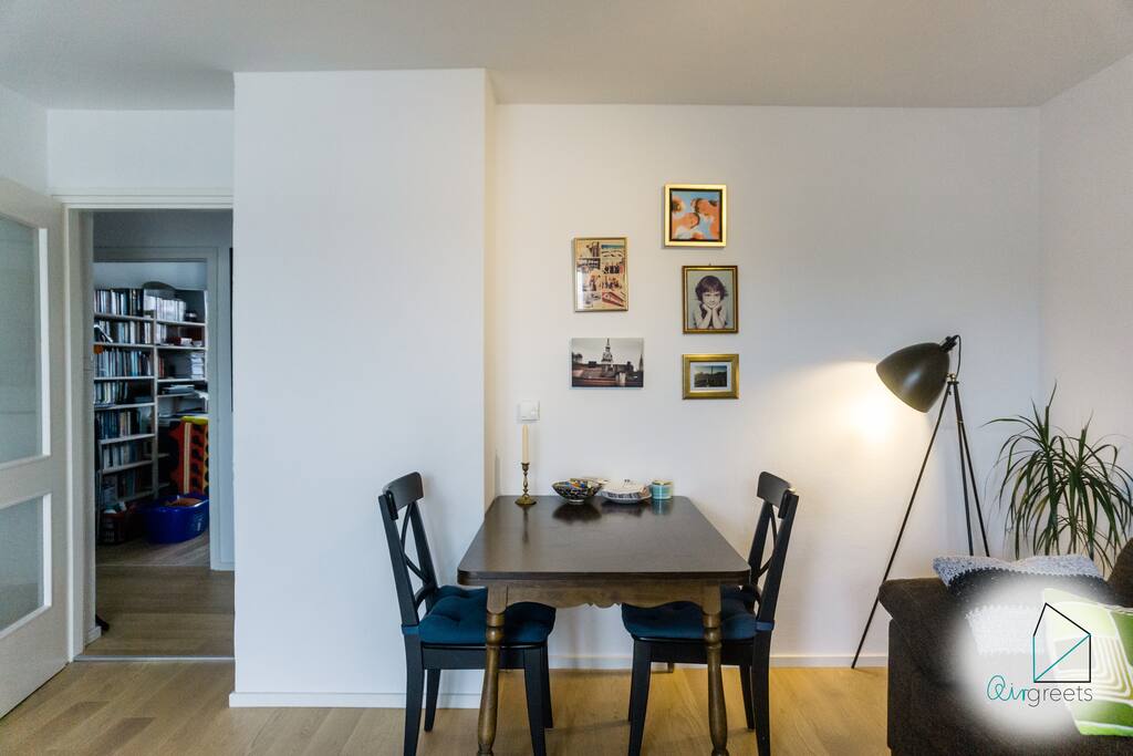 A perfect place to dine or to get some work done.