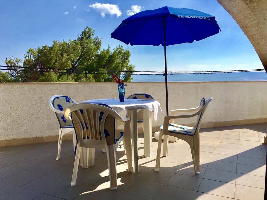 Lovely terrace with a seating area