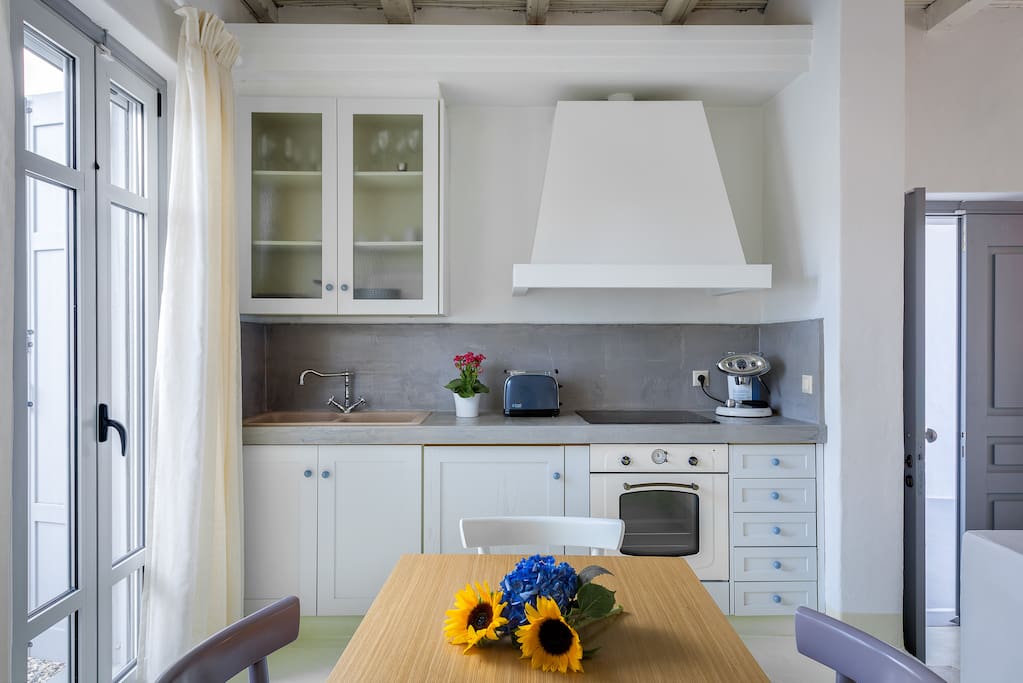 White Village - The fully equipted kitchen