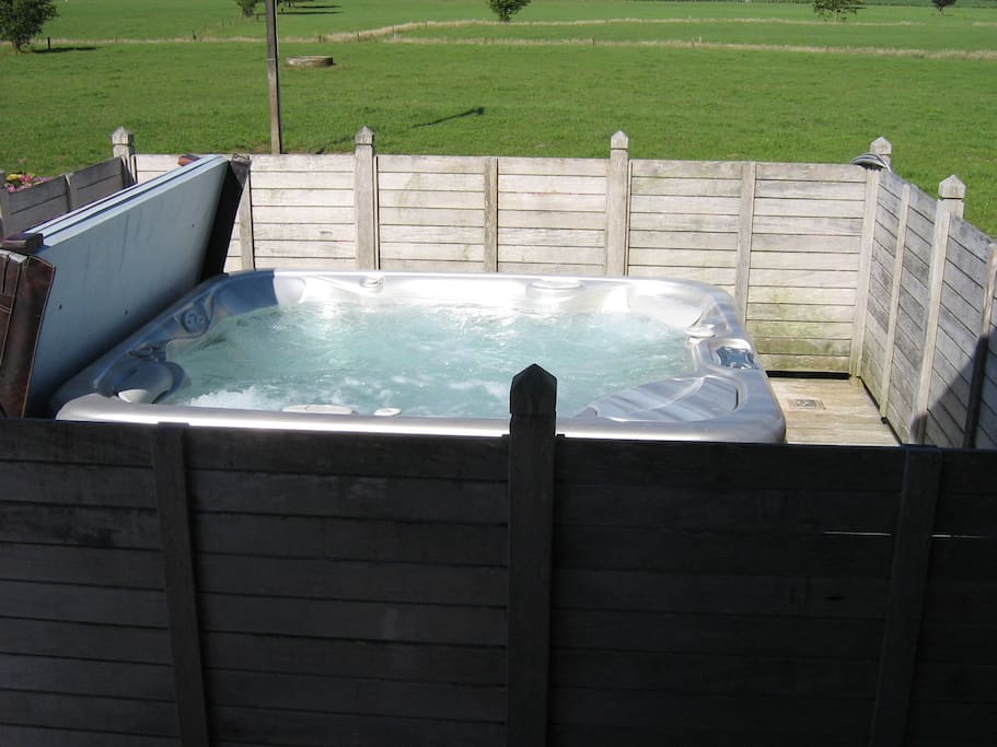 Spa pool
