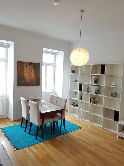 livingroom with sofabed