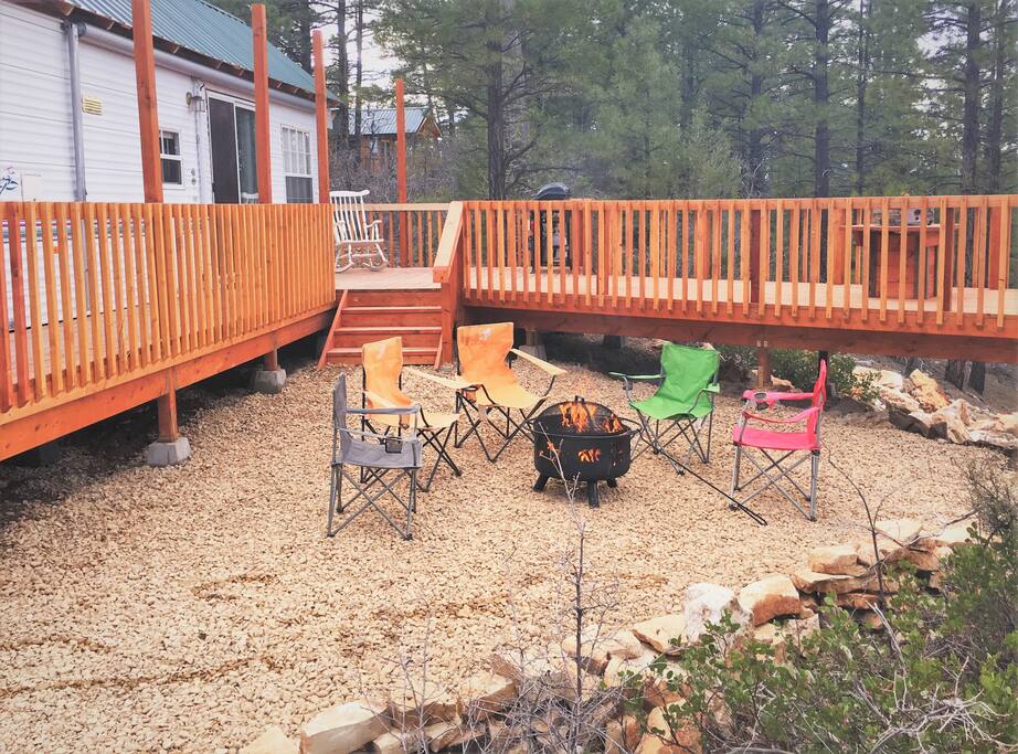 Fire pit & firewood provided. For more details, www.zionshanty.com