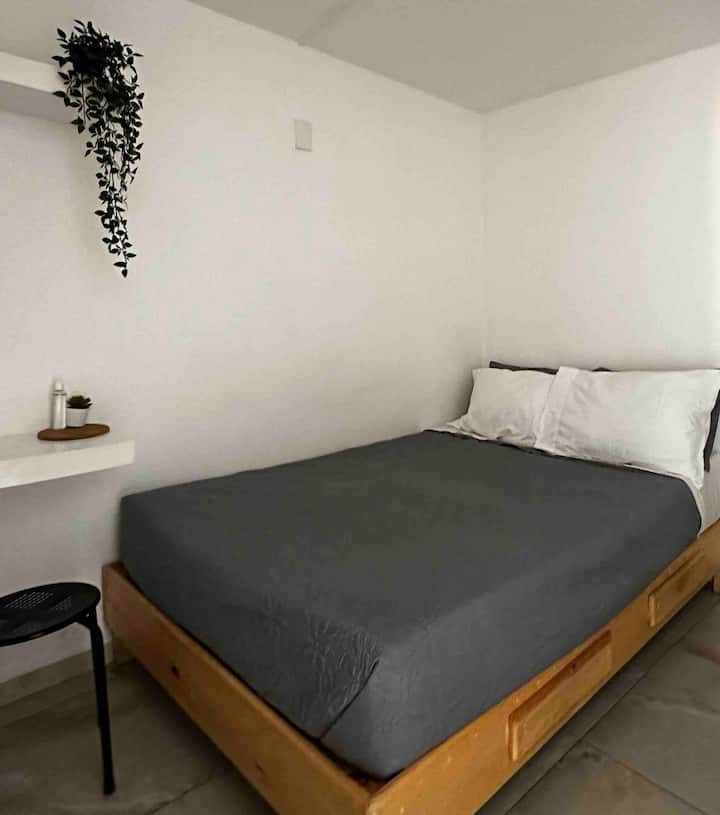 Habitación Privada Pequeña Con Baño Compartido - Ciudad de México
