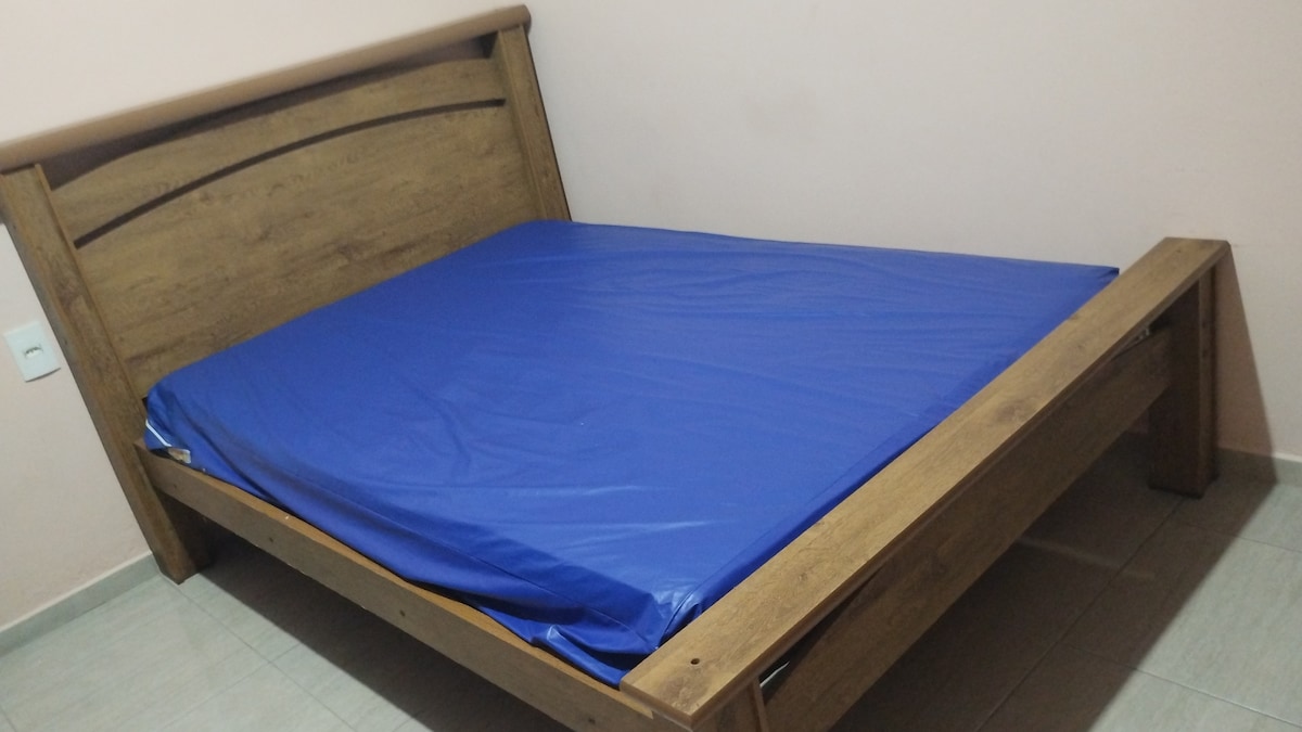 საძინებელი 1