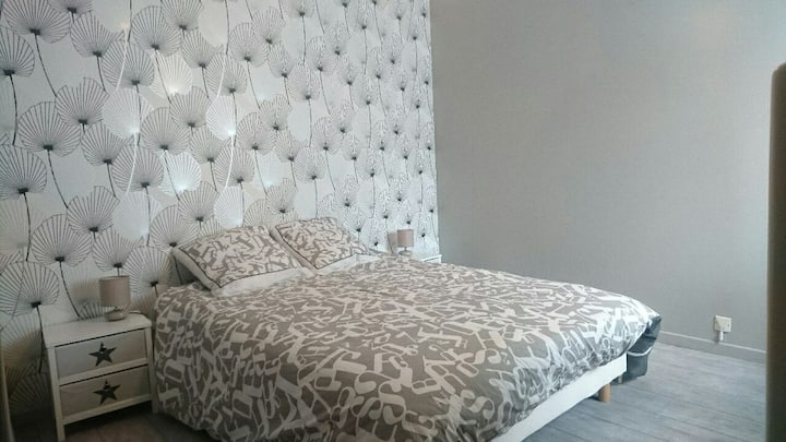 ორადგილიანი ოთახი 1 პირველი სართული