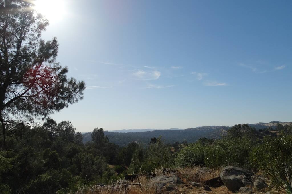 Come get away in the gorgeous California hill side.
